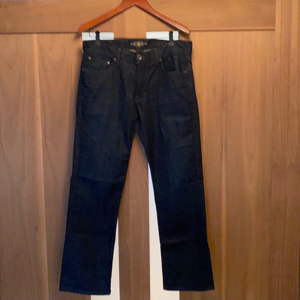 ⭐️ Lucky Brand 32/30 Jeans